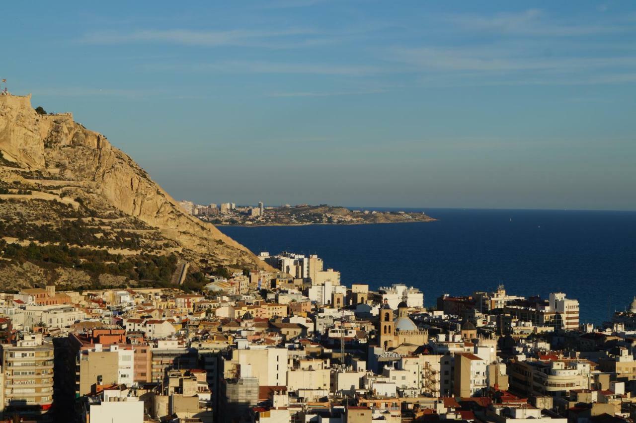 Apartamento Charming Downtown Skyscrapper Alicante Exterior foto